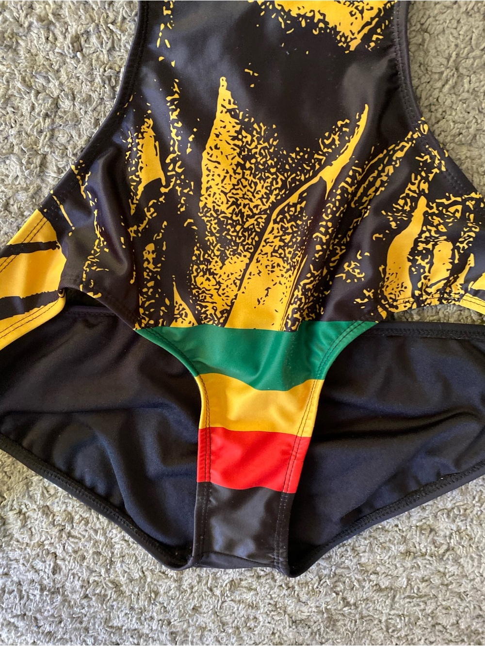 Exclusive Bob Marley Women’s size Large& Yellow Rasta Graphic One-Piece Swimsuit - Picture 4 of 8